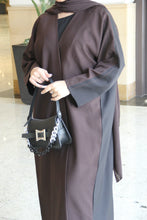 Load image into Gallery viewer, Bisht style Abaya in Burgundy & Black