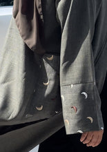Load image into Gallery viewer, ZAYN's Grey Linen Abaya  with Beautiful Moon work

