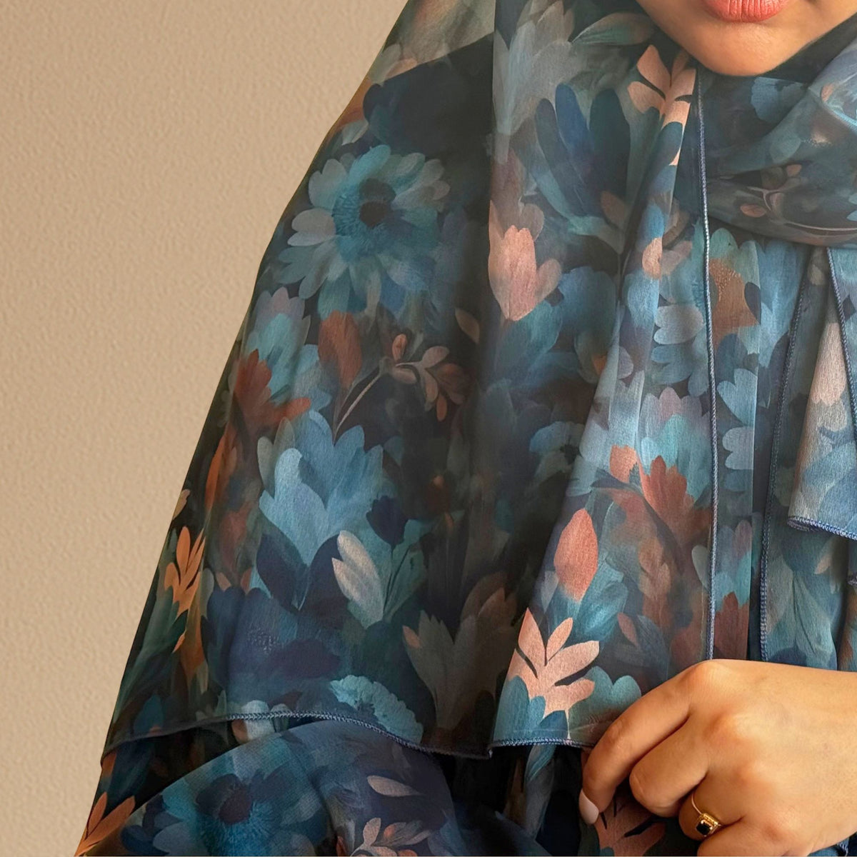 Elegant Floral Abaya - Blue