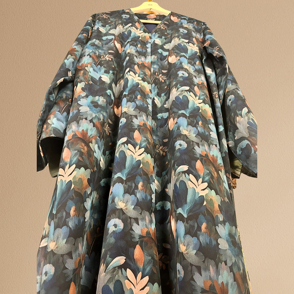 Elegant Floral Abaya - Blue