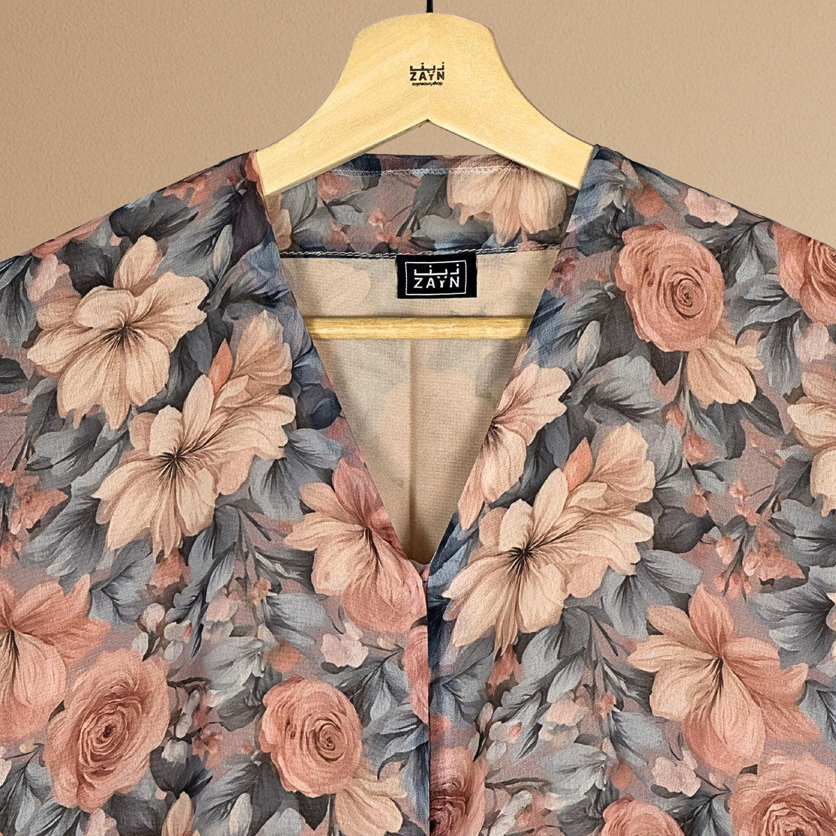 Elegant Floral Abaya - Peach